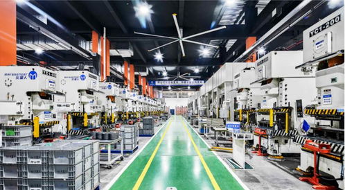 知名主持人帶您探秘火星人集成灶智能工廠